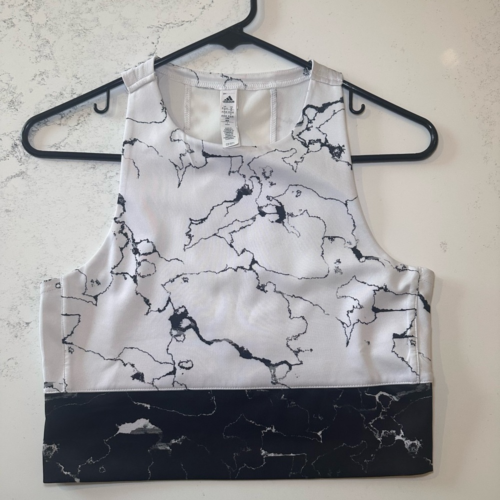 Adidas Crop Tank size medium like new